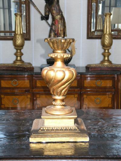 Italian Neoclassical Giltwood Urn
