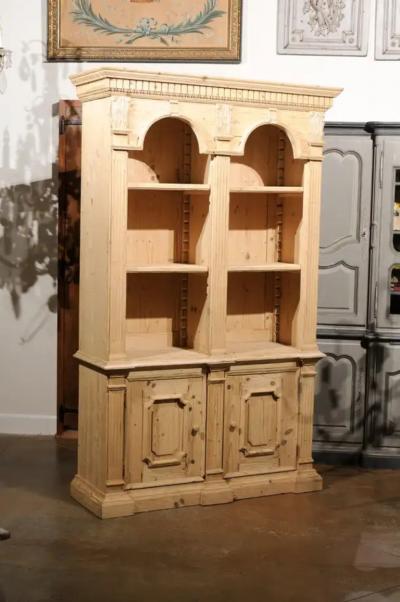 Italian Neoclassical Style Carved Pine Bookcase with Arched Motifs and Capitals