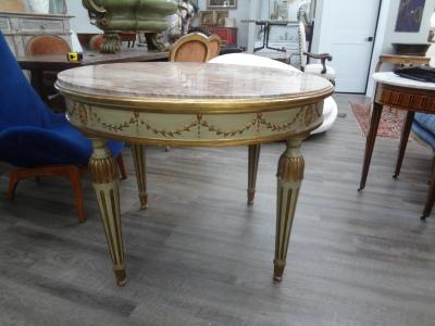 Italian Neoclassical Style Painted And Parcel Gilt Center Table