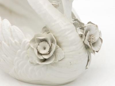 Italian Porcelain Swan Cachepot Off White Early 20th C 