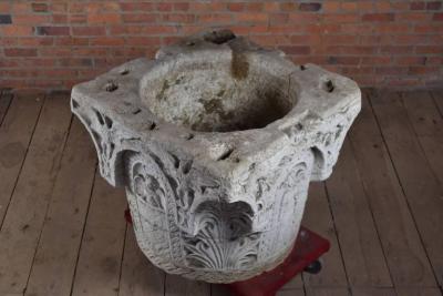 Italian Renaissance Style 19th Century Stone Well Head