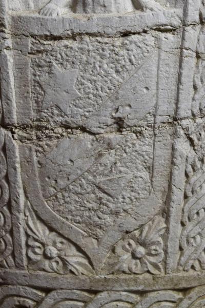 Italian Renaissance Style 19th Century Stone Well Head