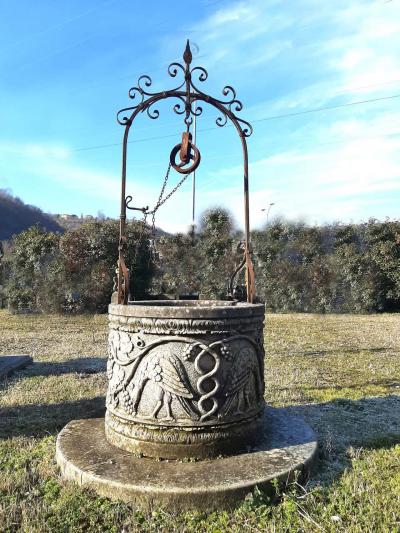 Italian Renaissance Style Wrought Iron Wishing Stone Well Head