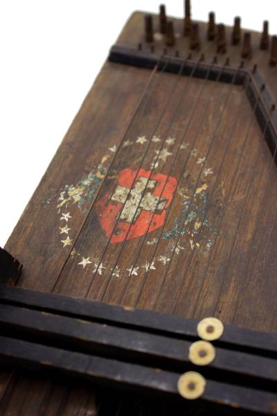Italian Renaissance Wooden Zither