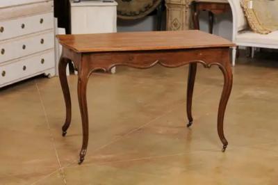 Italian Rococo Early 19th Century Oak Table with Carved Apron and Cabriole Legs