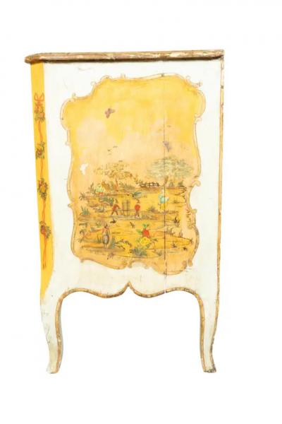 Italian Rococo Lacca Povera Painted Commode
