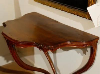 Italian Rococo Late 18th Century Walnut Console Table with Authentic Patina