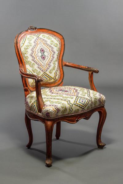 Italian Rococo Painted Fauteuil en Cabriolet