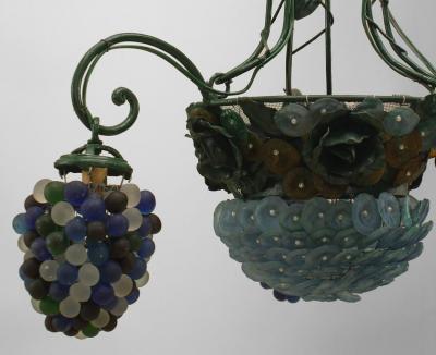 Italian Venetian 3 arm chandelier with 3 Murano glass grape design shades