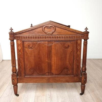 Italian Walnut Daybed circa 1820