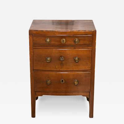 Italian Walnut Early 19th Century Three Drawer Bedside Chest from Vicenza