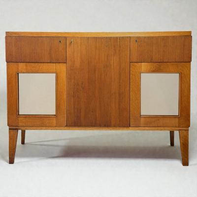 Italian Walnut Sideboard with Grissinato Carving