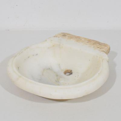 Italian White Marble 18th Century Water Basin or Sink
