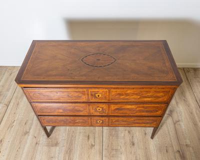 Italian commode 18th century