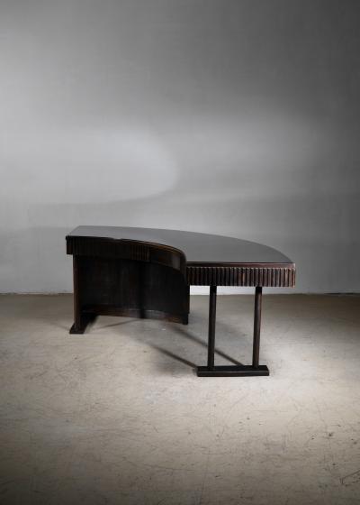 Italian curved desk