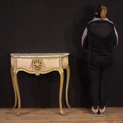 Italian lacquered console from the mid 20th century