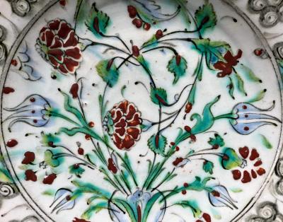 Iznik Shallow Bowl or Charger Ottoman Turkey circa 1620