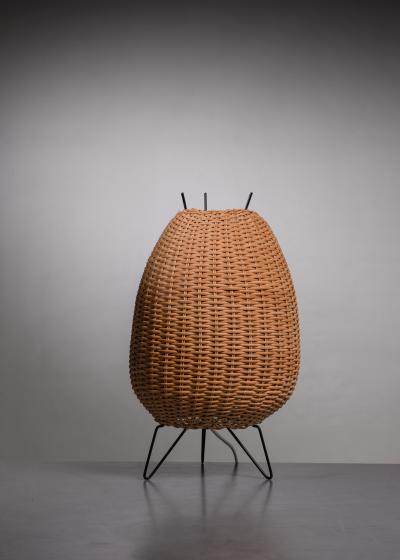 J T Kalmar Kalmar woven wicker table lamp