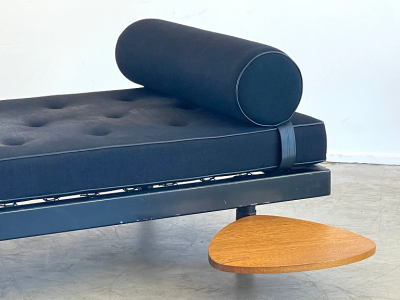 JEAN PROUVE DAYBED