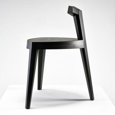 JOMO TARIKU MeQuamya Chair