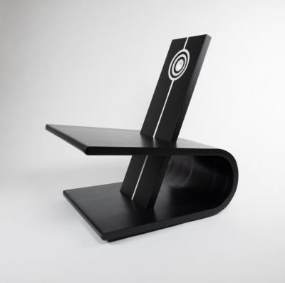 JOMO TARIKU Quanta Totem Chair 2022