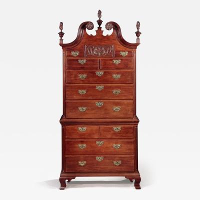 JONATHAN SHOEMAKER CHIPPENDALE CHEST ON CHEST SIGNED BY JONATHAN SHOEMAKER