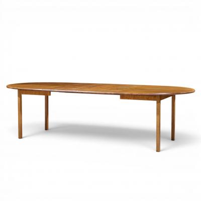 Jack Cartwright Jack Cartwright for Founders Style Oak Expanding Dining Table with 2 Leaves