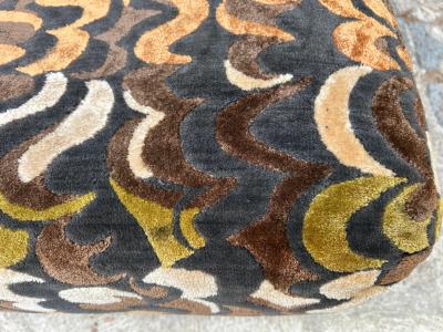Jack Lenor Larsen Stunning Jack Lenor Larsen style Ottoman Mid Century Modern