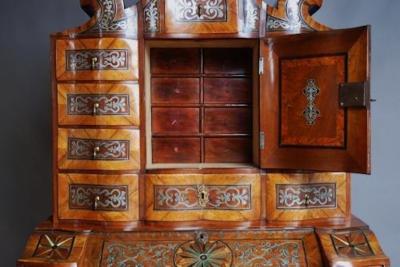 Jacob Arend South German walnut bureau cabinet on stand