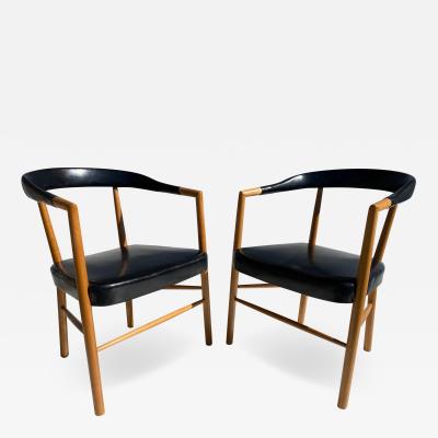 Jacob Kj r Jacob Kjaer Pair of Jacob Kjaer UN Armchairs