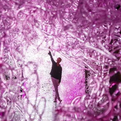 Jacopo Foggini Pink Resin Chandelier Mod Supernova by Jacopo Foggini