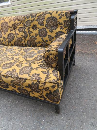 James Mont Unusual 1970s Asian James Mont style Black Lacquered Sofa Midcentury Chinoiserie