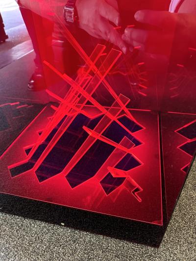James Rivi re Lamp Sculpture Cinetic Cubo Di Teo Plexiglass by James Riviere Italy 1970s