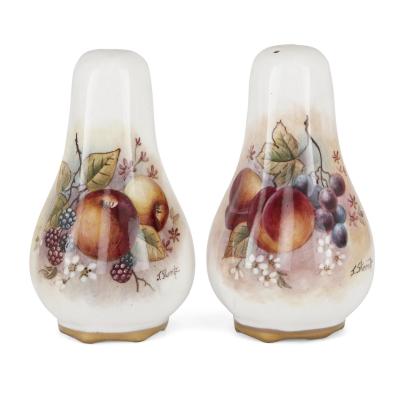James Skerrett Dursley porcelain dinner set decorated by James Skerrett