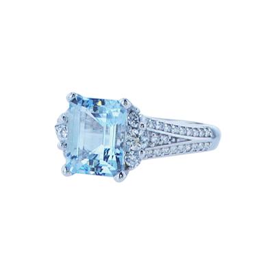 Jan Feld 2 24ct Aqua Cocktail ring in 18k White Gold