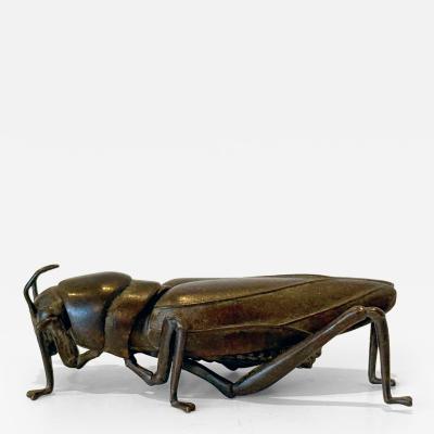 Japanese Articulate Bronze Grasshopper Jizai Okimono Myochin Linage Signed