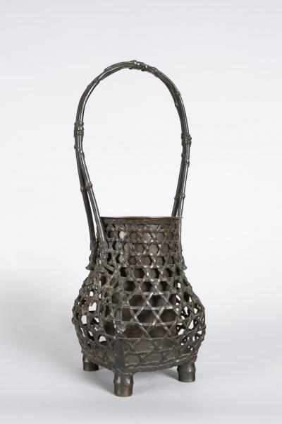 Japanese Bronze Ikebana Flower Arranging Vase with Frog