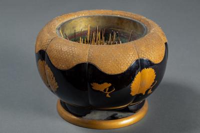 Japanese Incense Burner Koro