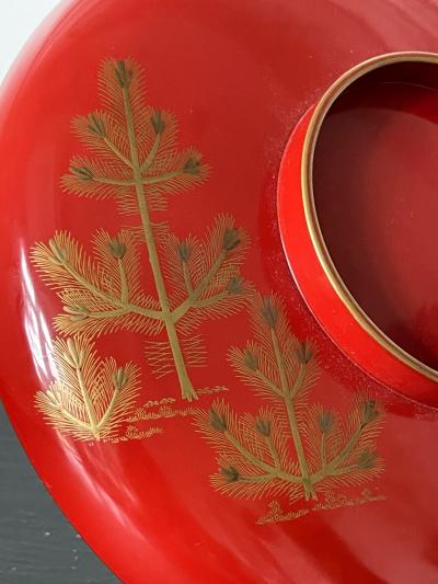 Japanese Lacquer Maki e Plate of Masked Dancer