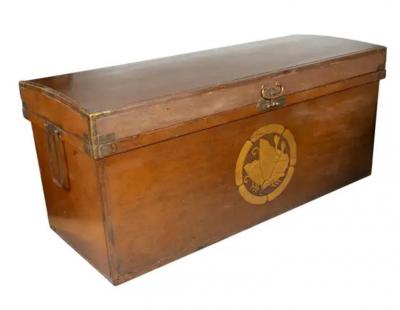 Japanese Lacquer Samurai Trunk From The Estate Of Sir John Richardson