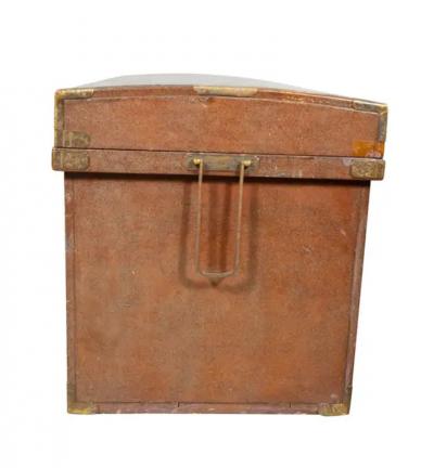 Japanese Lacquer Samurai Trunk From The Estate Of Sir John Richardson