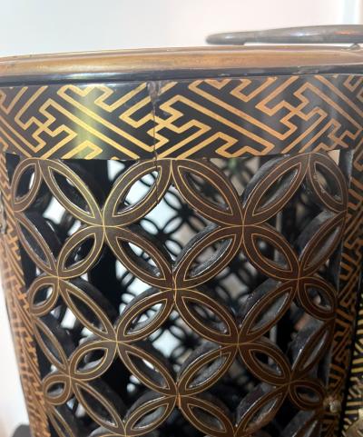 Japanese Maki e Lacquer Portable Sagejubako Theme of Three Winter Friends