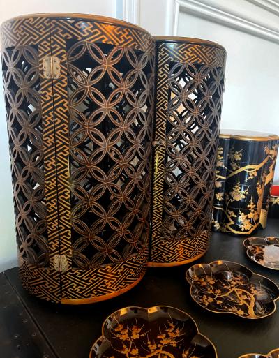 Japanese Maki e Lacquer Portable Sagejubako Theme of Three Winter Friends