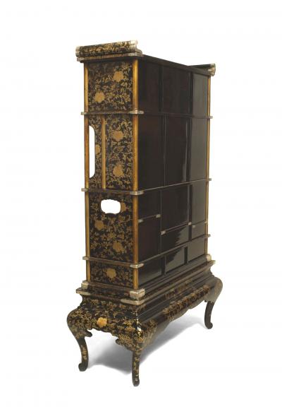 Japanese Meiji Black Lacquered tag re