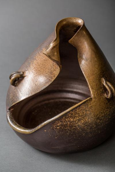 Japanese Modern Showa Period Bizen Flower Arranging Vase