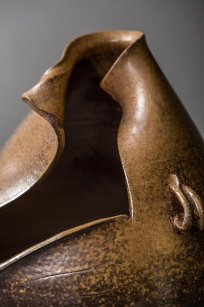 Japanese Modern Showa Period Bizen Flower Arranging Vase