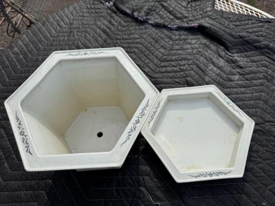 Japanese Plant Pot w Tray