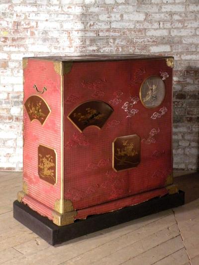 Japanese Red Lacquer Edo Period Samurai Cabinet Made for the Inaba Family