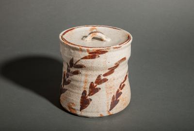 Japanese Shino Ware Mizusashi Water Container 