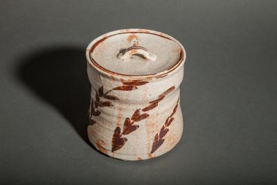 Japanese Shino Ware Mizusashi Water Container 